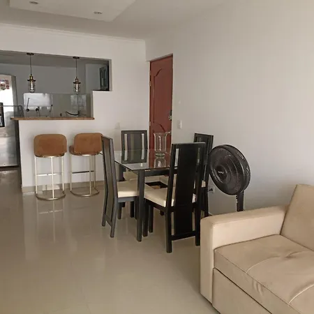 Apartamento Con Vista Al Mar Y Cerca Al Centro Historico 901 Apartamento *